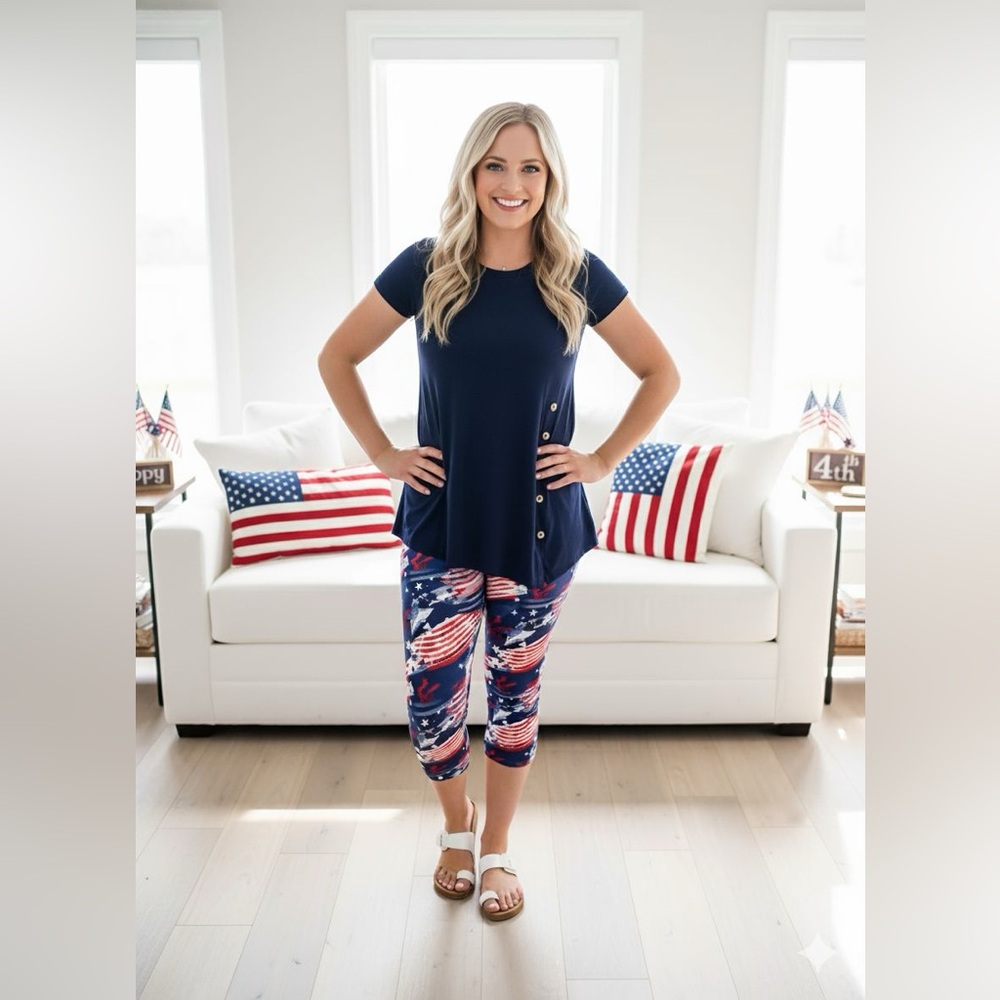 OS/TC NEW Women American Flag Capri Leggings